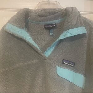 Patagonia Light Gray and Blue Fleece Jacket